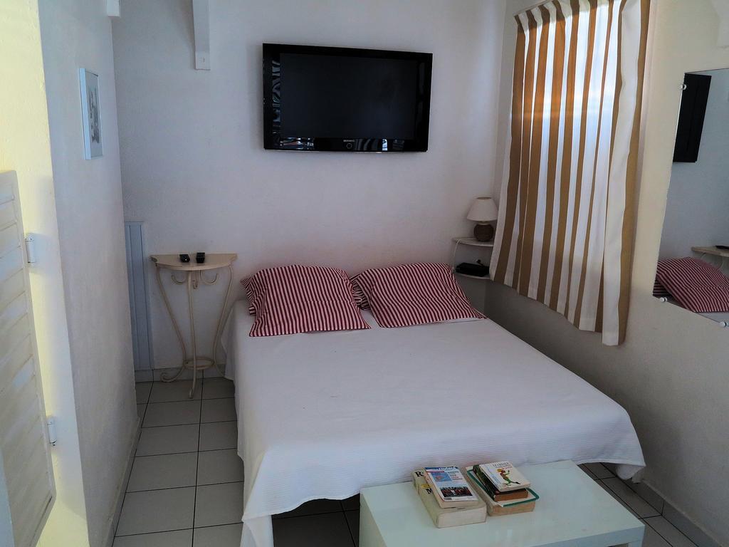 Bungalow Soleil Сент-Анн Номер фото